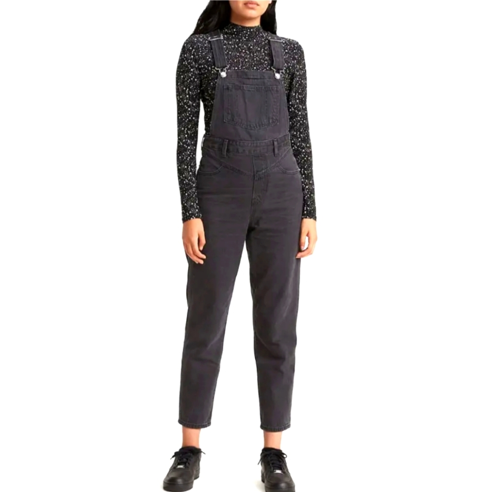 Levi's Tailored Tapered Black Denim Overalls Size 25